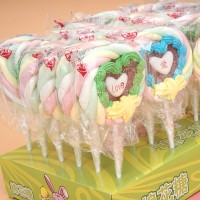 甜心乐园造型糖果棒零售棉花糖60g/个草莓味心形棉花圈软糖